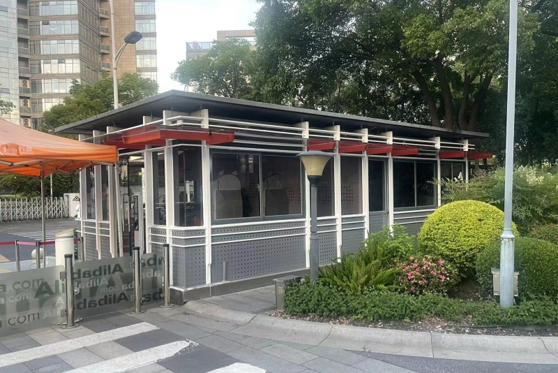 2014年兩個(gè)保安崗?fù)?經(jīng)過10年還完好無損,質(zhì)量杠杠的！！